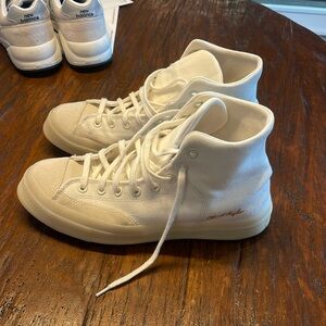 Mens chuck taylor limited edition converse shoes